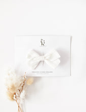 Load image into Gallery viewer, Lulu Linen Bow Headband or Clip - Cream White